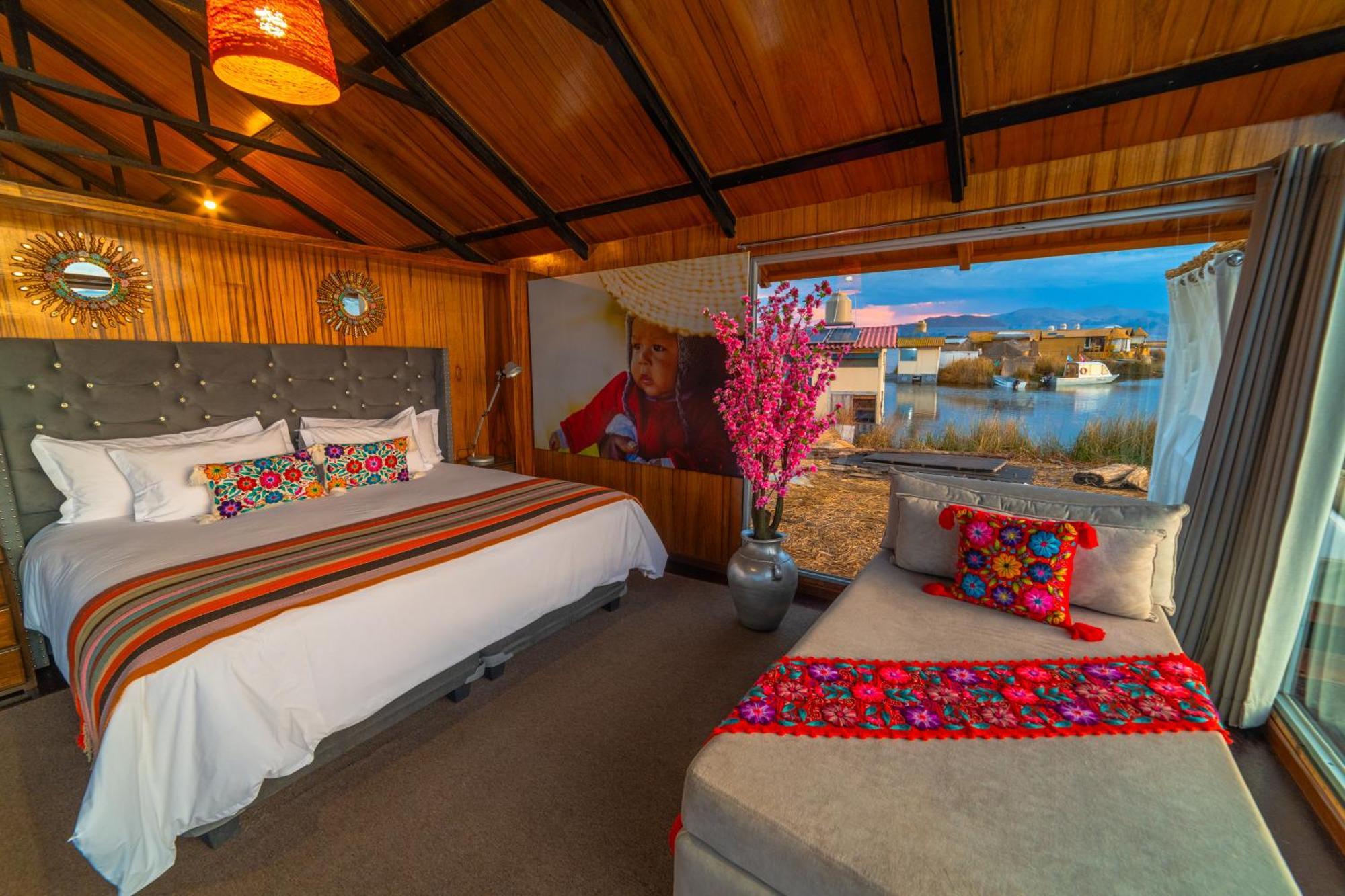 Uros Kay Pacha Lodge Пуно Екстер'єр фото
