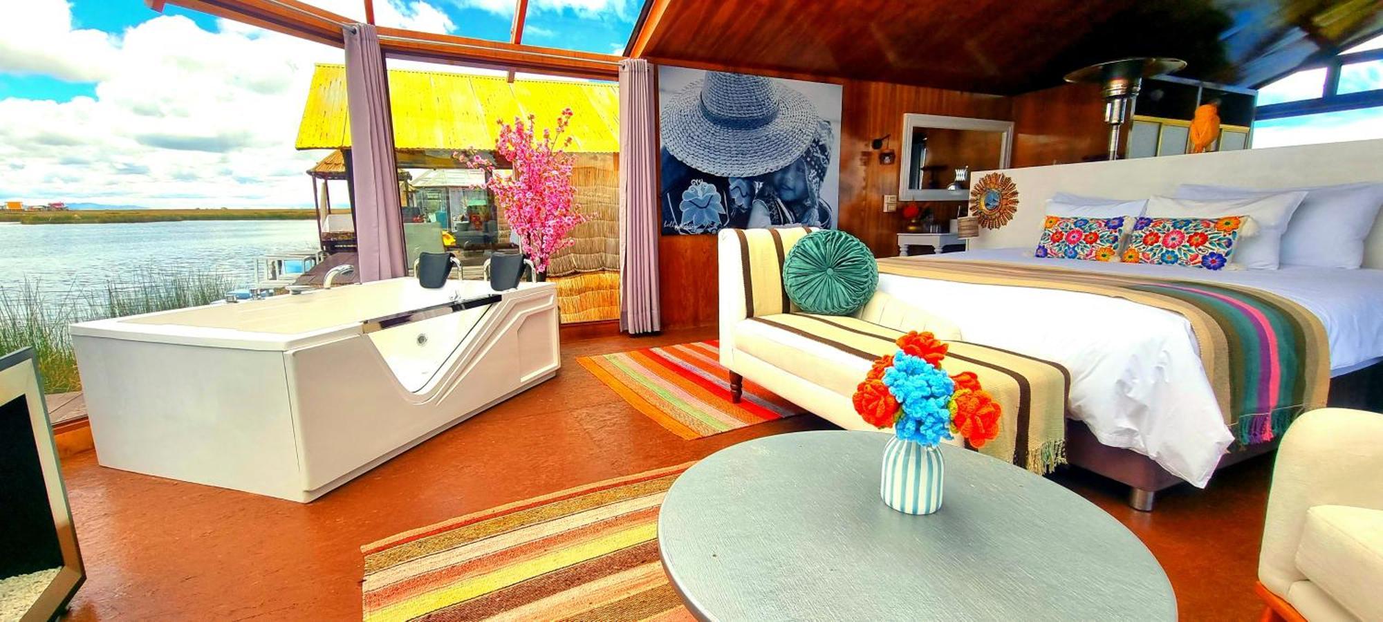 Uros Kay Pacha Lodge Пуно Номер фото
