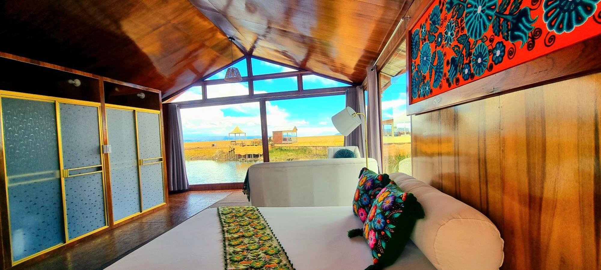 Uros Kay Pacha Lodge Пуно Номер фото